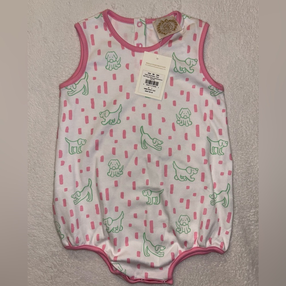 The Beaufort Bonnet Puppy Paw-ty Payton play bubble